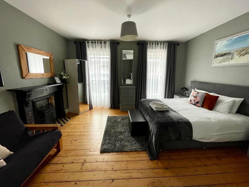 6 New Street Selfcatering Bnb Studio 1 Bantry Exterior foto